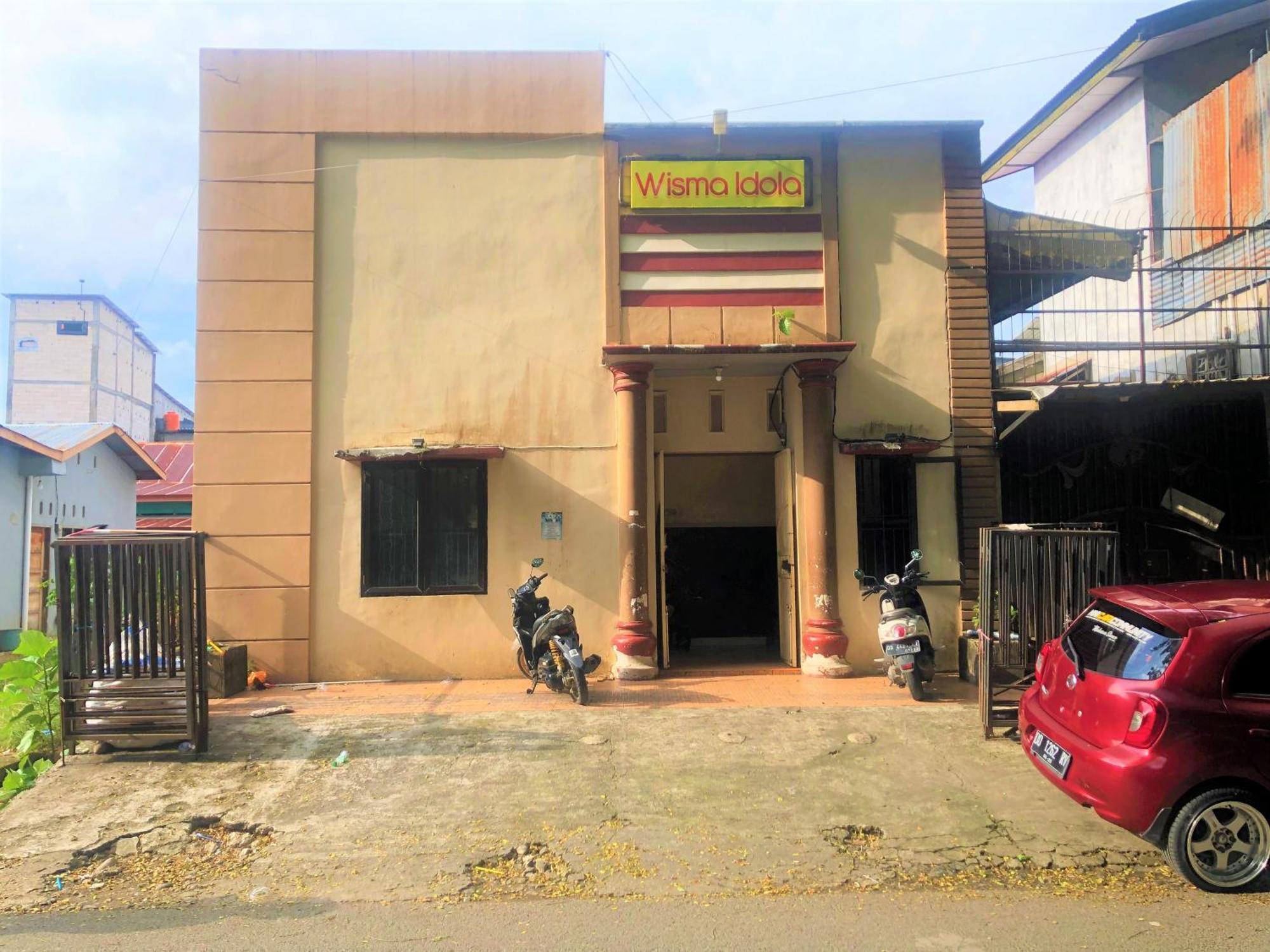 Wisma Idola Palopo ภายนอก รูปภาพ